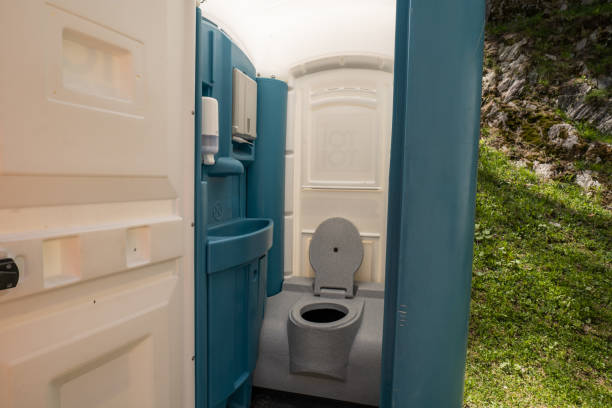Best Emergency porta potty rental  in Quincy, WA